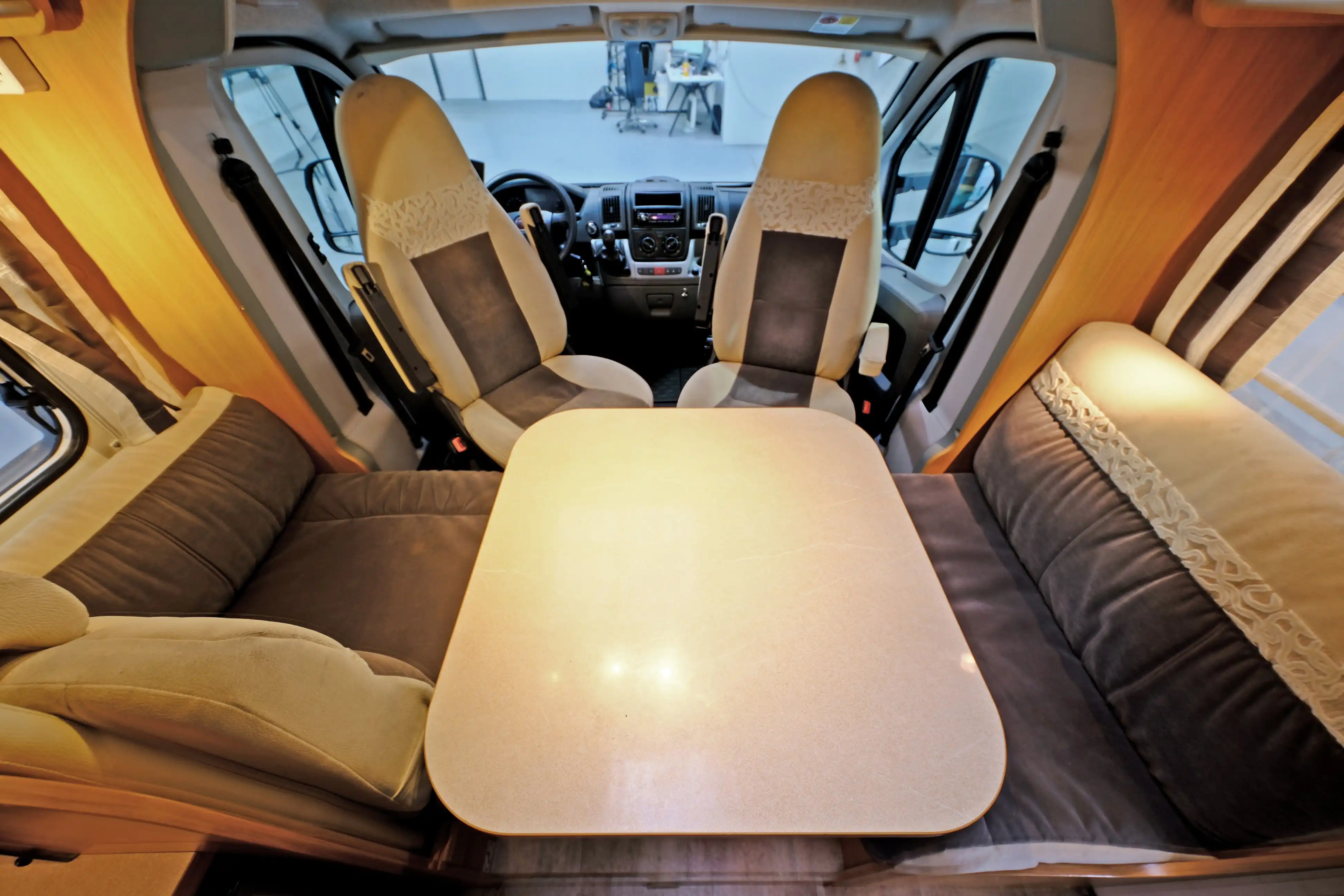 BUERSTNER Nexxo T 580